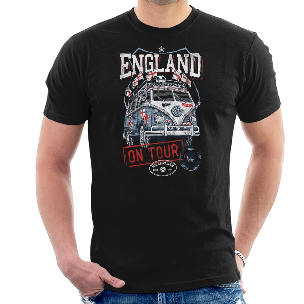 Volkswagen Football England Euro Camper On Tour Men's T-Shirt