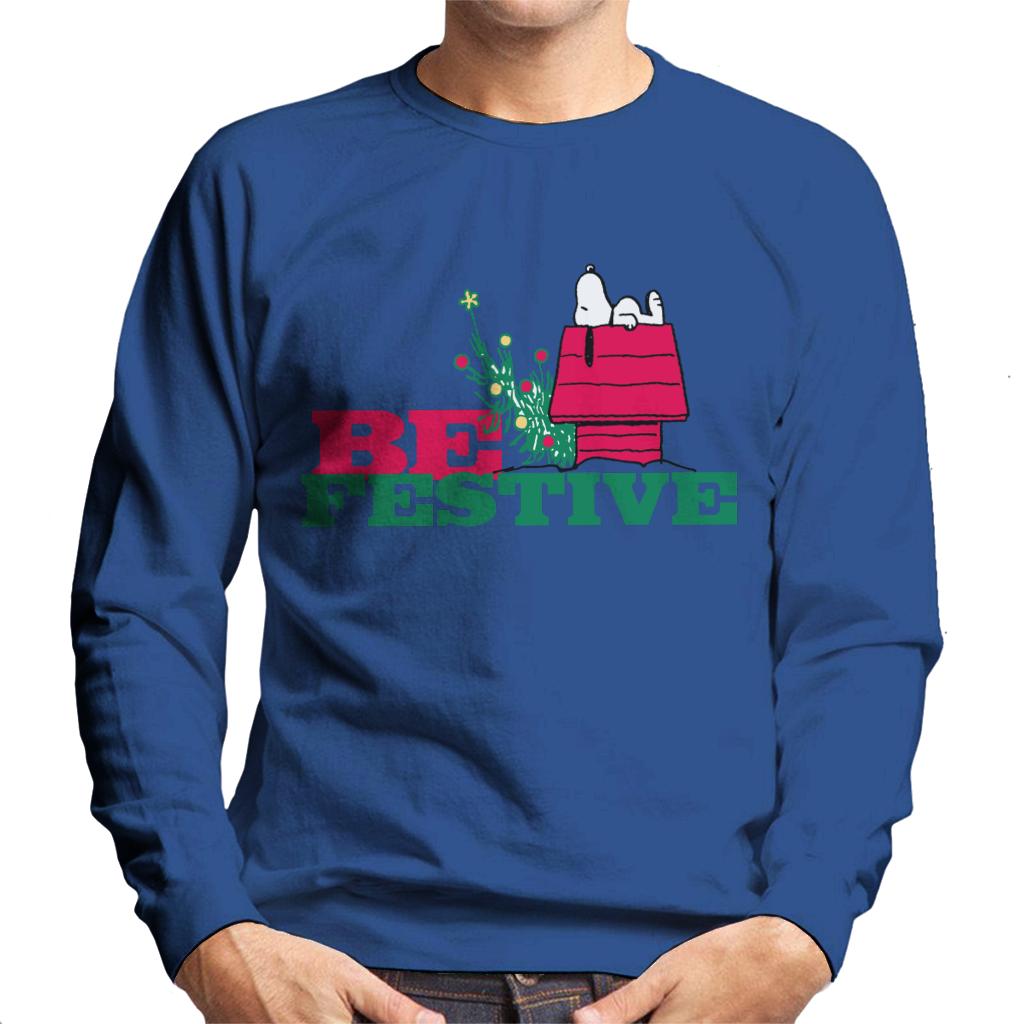 Peanuts Christmas Snoopy Kennel Be Festive Men's Sweatshirt-ALL + EVERY