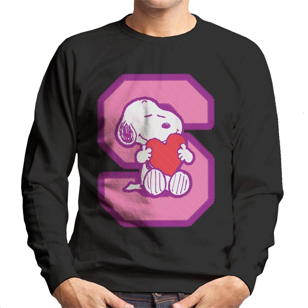 Peanuts-Snoopy-S-Hugging-Love-Heart-Mens-Sweatshirt