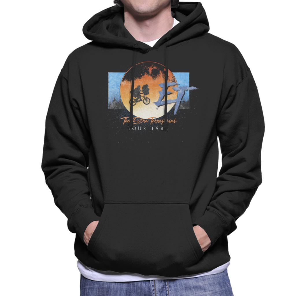 E.T. The Extra Terrestrial Tour 1982 Classic Shot Men's Hooded Sweatshirt-ALL + EVERY