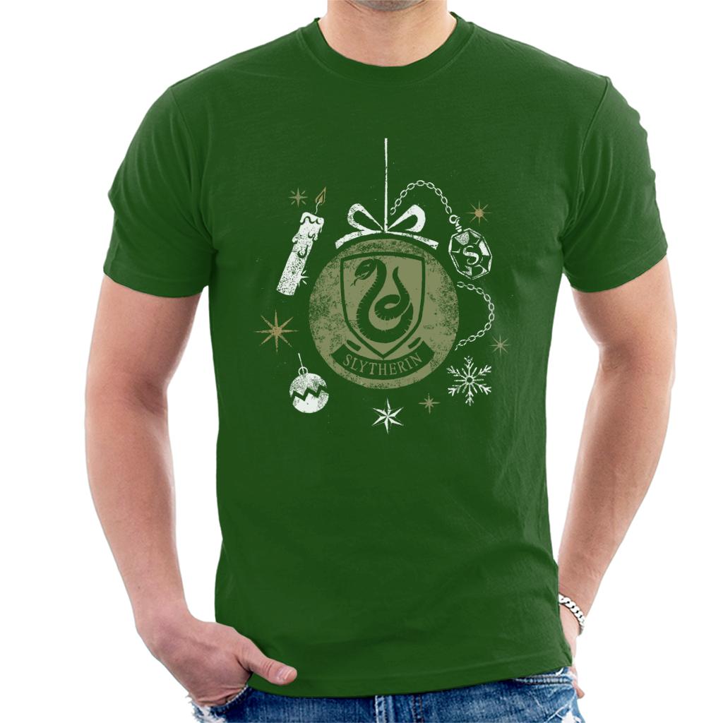 Harry Potter Christmas Slytherin Bauble Men's T-Shirt-ALL + EVERY