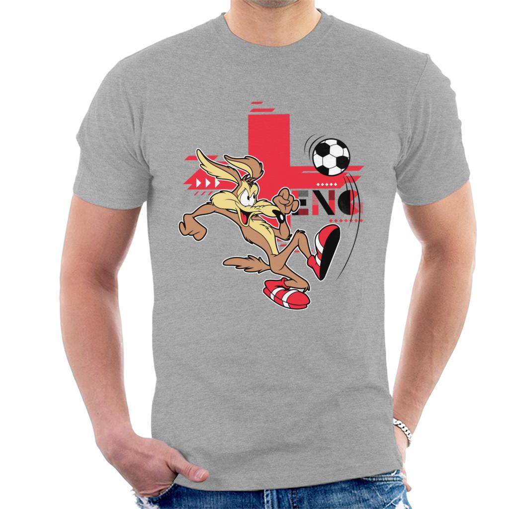 Looney Tunes Football Wile E Coyote Skills Men's T-Shirt-ALL + EVERY