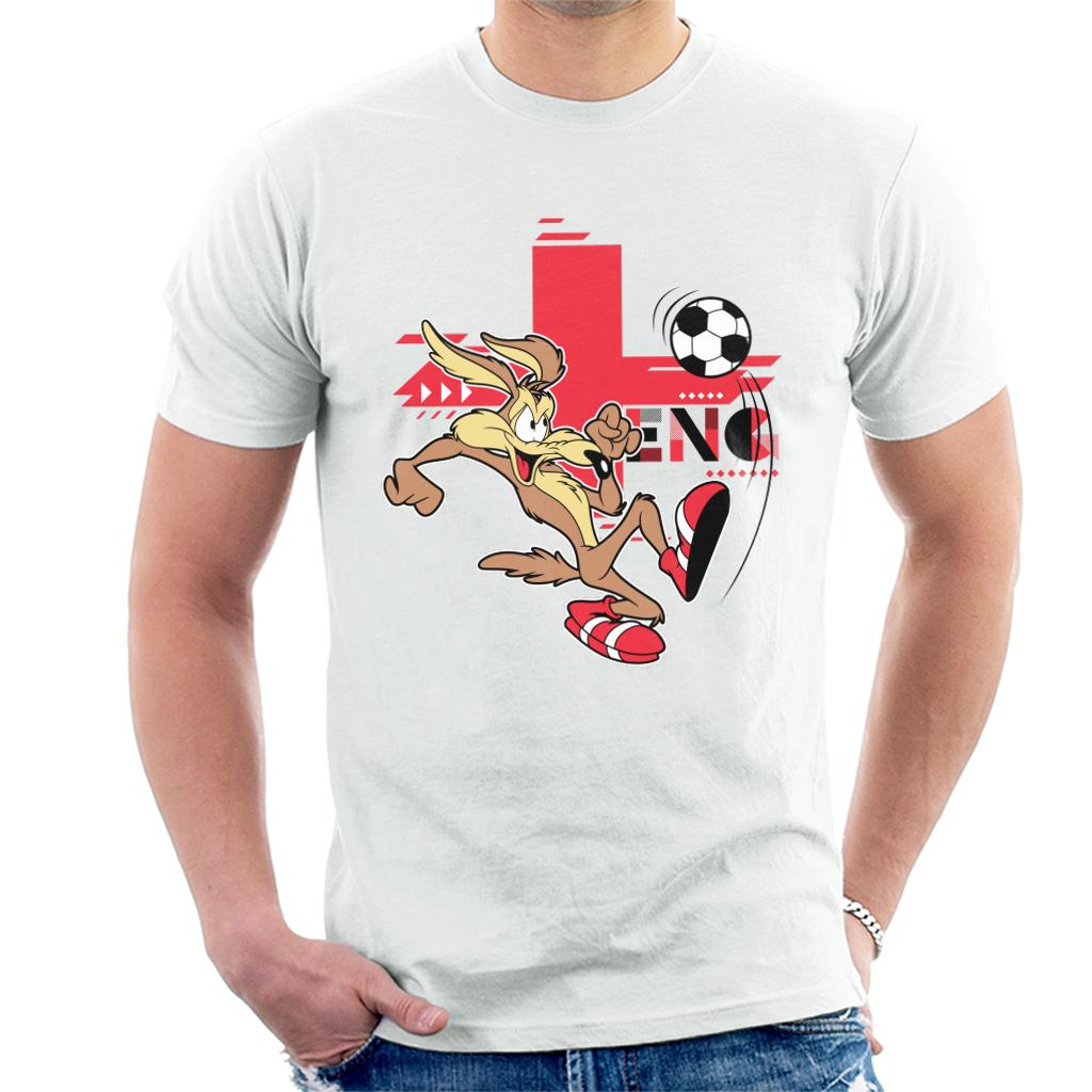 Looney Tunes Football Wile E Coyote Skills Men's T-Shirt-ALL + EVERY