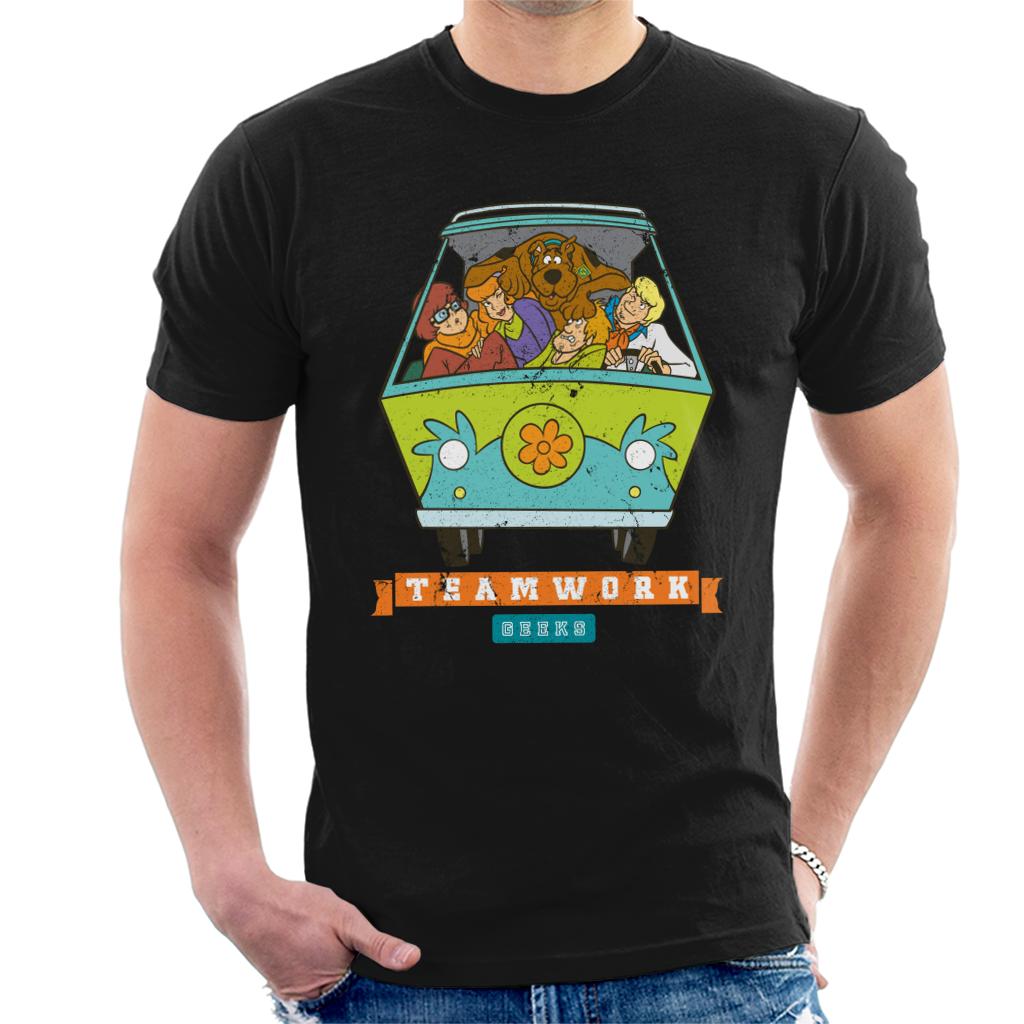 Scooby Doo Sports Teamwork Geeks Men's T-Shirt-ALL + EVERY