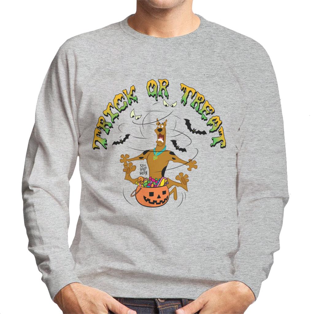 Scooby Doo Halloween Trick Or Treat Terrified Men's Sweatshirt-ALL + EVERY