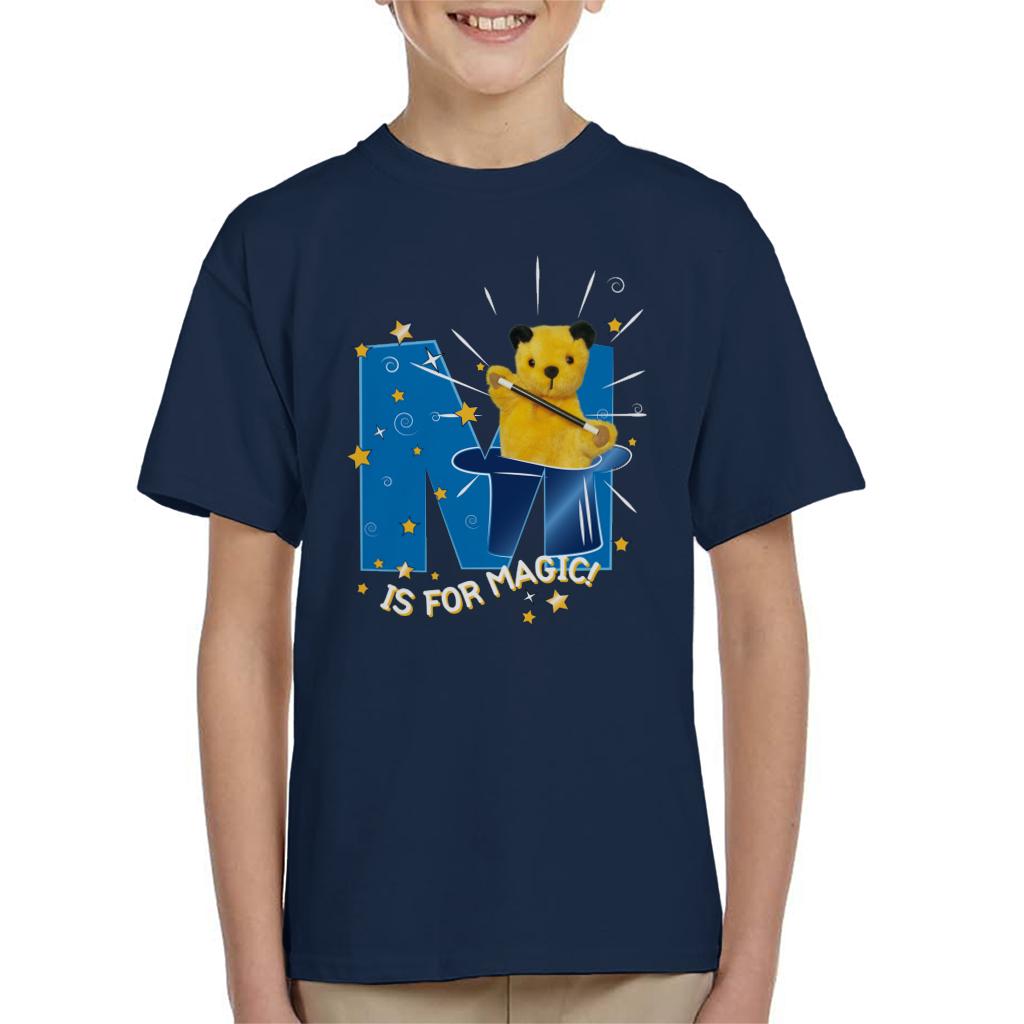 Sooty Top Hat M Is For Magic Kid's T-Shirt-ALL + EVERY