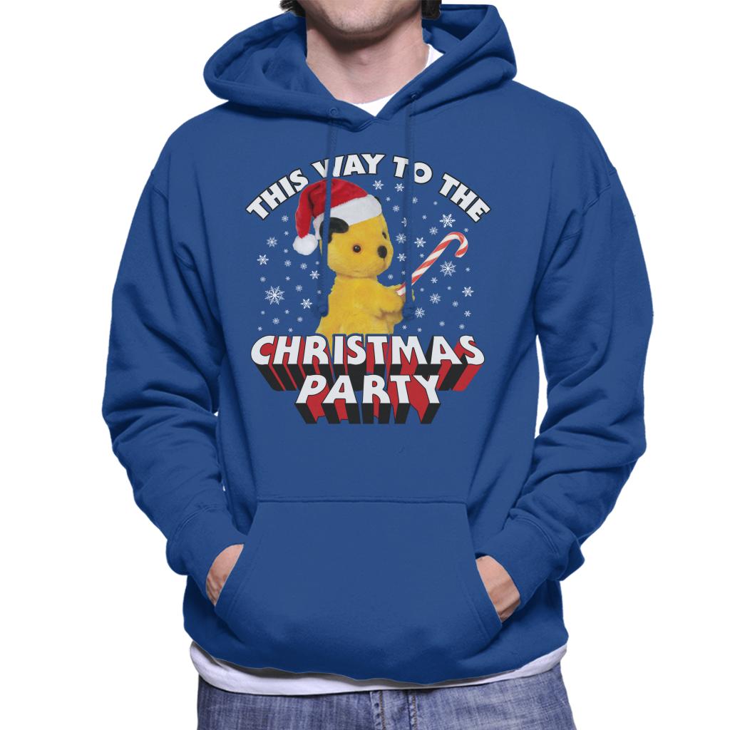 Sooty Christmas This Way To The Christmas Party Men's Hooded Sweatshirt-ALL + EVERY