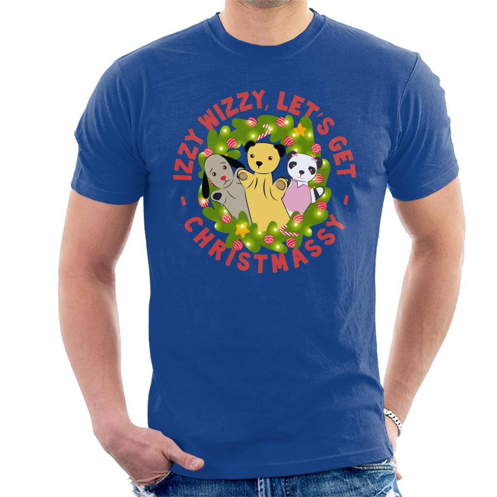 Sooty Christmas Illuminated Wreath Izzy Wizzy Lets Get Chrismassy Men's T-Shirt-ALL + EVERY