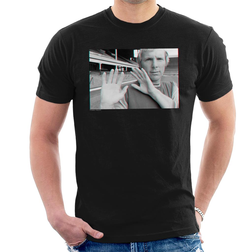 TV Times Bobby Moore 3D Effect Men's T-Shirt-ALL + EVERY