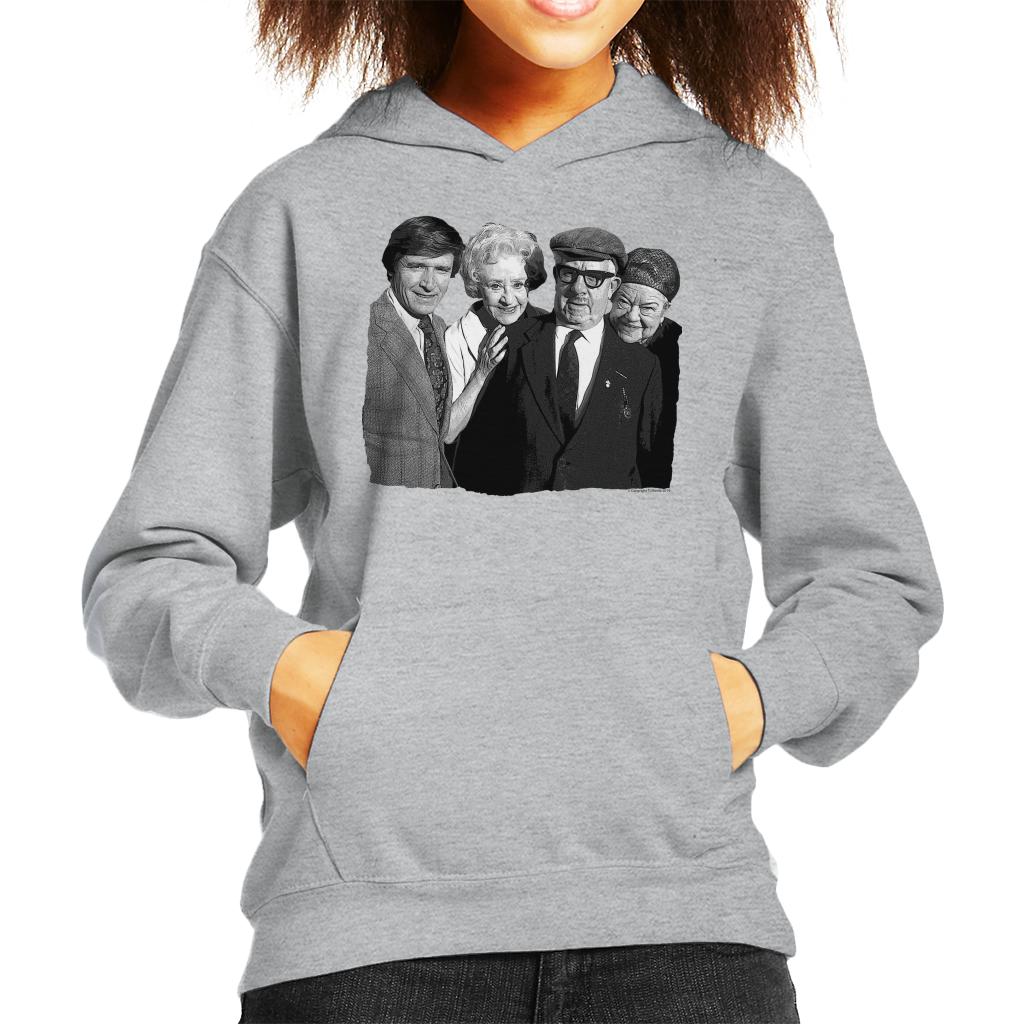 TV Times Select Cast Of Coronation Street 1975 Kids Hooded Sweatshirt-ALL + EVERY