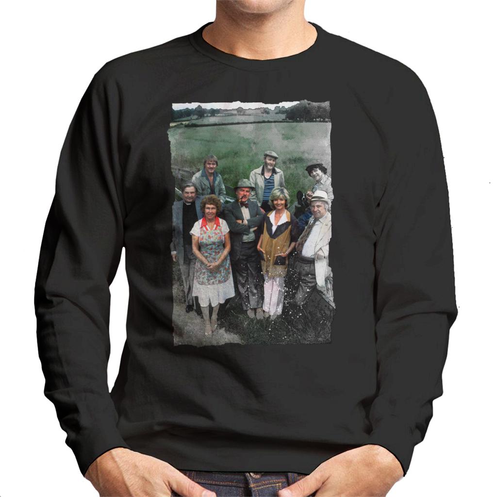 TV Times A Selection Of Characters From Emmerdale Farm 1978 Men's Sweatshirt