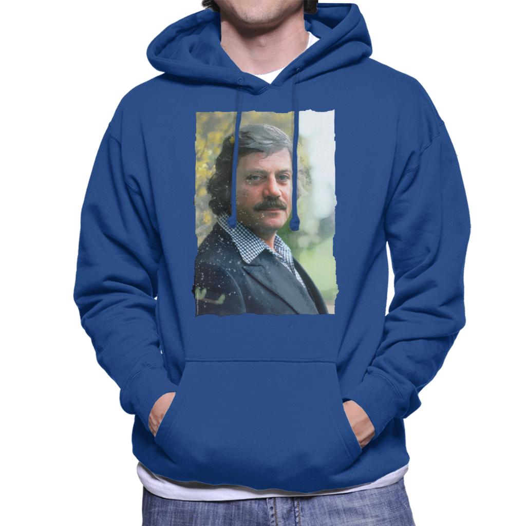 TV Times Actor Oliver Reed 1978 Men's Hooded Sweatshirt-ALL + EVERY